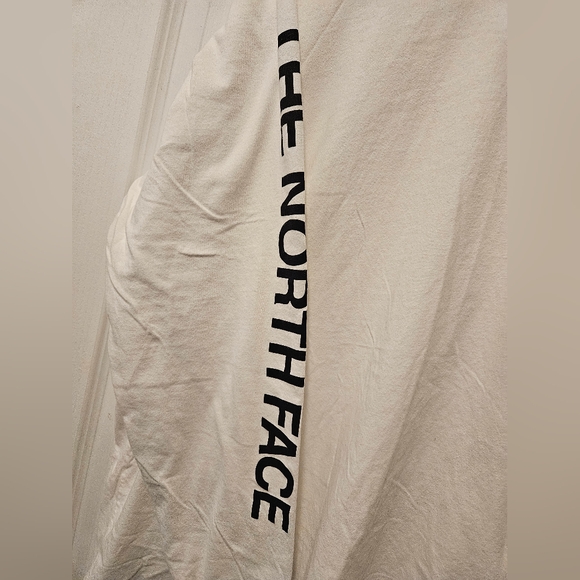 The North Face shirt - Picture 3 of 5